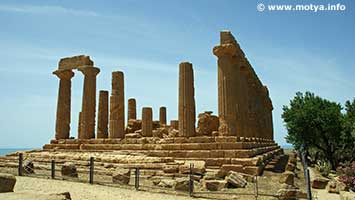 The temple of Juno or Hera was built between 470 and 450 BC The temple of Juno or Hera was built between 470 and 450 BC