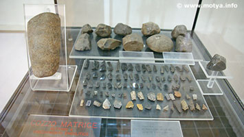 Copper age finds from Cozzo Matrice (Enna) Copper age finds from Cozzo Matrice (Enna)