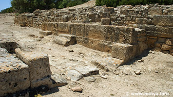 The left lane of the city gates of Mothia The left lane of the city gates of Mothia